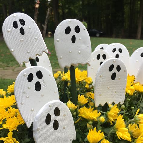 Clay Ghost Halloween Ghosts Garden Stakes Yard Decor Halloween Decor Halloween Ghost Decor ...