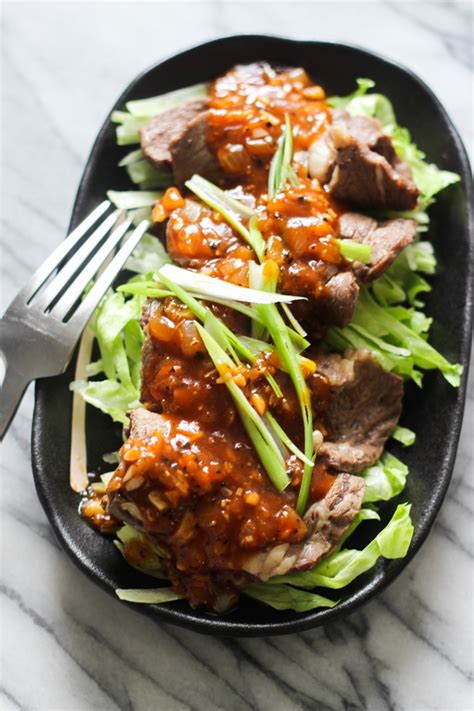 Sliced Beef Over Lettuce – Spice the Plate