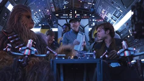 'Solo: A Star Wars Story': Inside the Director Swap, Re-Shoots & More ...