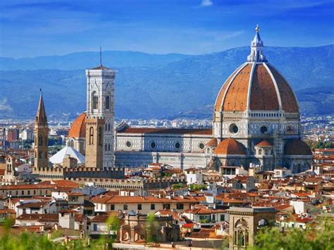 Tourist attractions in Italy - famous landmarks, things to do | Insight Guides