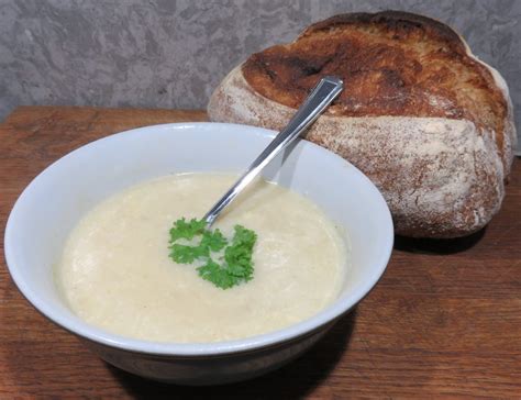 Celeriac and blue cheese soup – Sustainable Swaledale