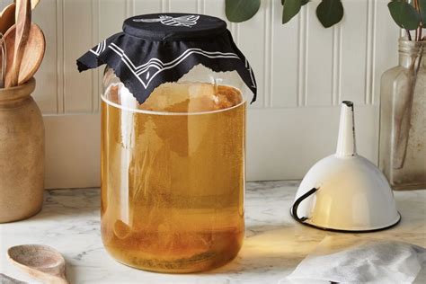 How to Make Kombucha at Home - Easy Homemade Kombucha Recipe