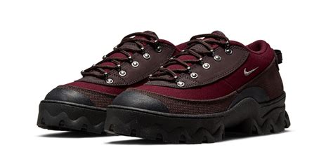 Nike Lahar Low Madeira Dark Beetroot DD0060-201 Release | HYPEBEAST