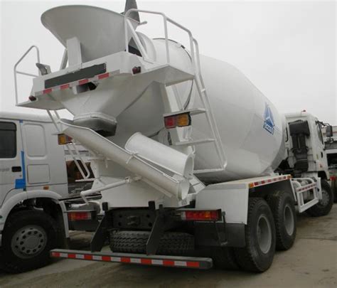 Mobile Truck Mounted Concrete Mixer 290HP 6X4 LHD