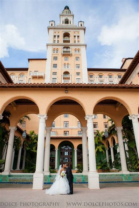 Biltmore Hotel Weddings: Outside in Loggia | Biltmore wedding, Wedding ...