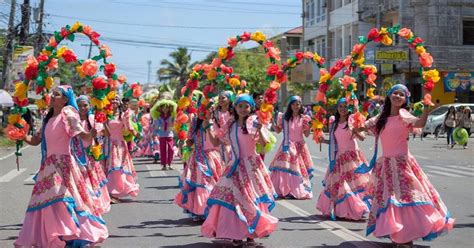 AKLAN FORUM journal: 8 towns shine in 2017 Aklan Festivals showcase