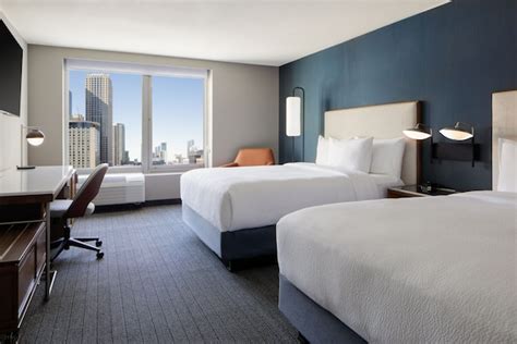 Courtyard by Marriott Chicago Downtown River North Reviews, Deals & Photos 2023 - Expedia