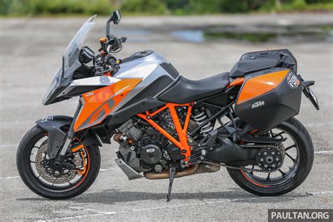 REVIEW: 2017 KTM 1290 Super Duke GT – so, what’s a nice bike like you ...