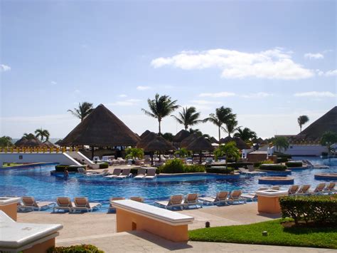 Knerq: Review: Moon Palace Golf & Spa Resort (Cancun, Mexico)