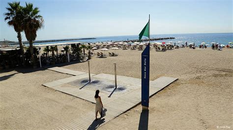 Platja de la Nova Mar Bella | Meet Barcelona