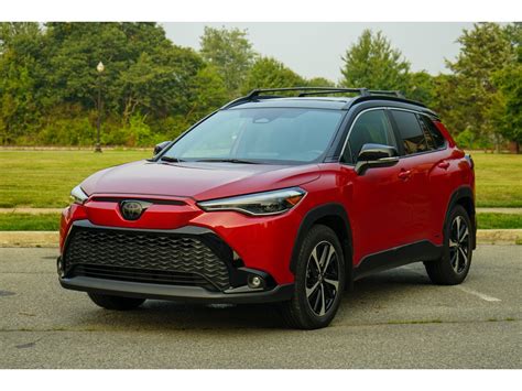 2023 Toyota Corolla Cross Hybrid Review, Pricing, & Pictures | U.S. News