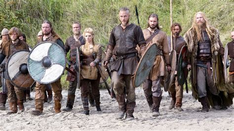 Vikings Creator On Why The Series' Fight Scenes Look So Real - Exclusive