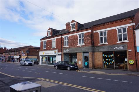 Main Street, Garforth © Ian S cc-by-sa/2.0 :: Geograph Britain and Ireland