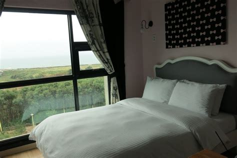 Best Place to Stay in Jeju Island: Unique Countryside Airbnb Stay!