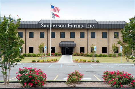 Feeding America’s Families - Sanderson Farms