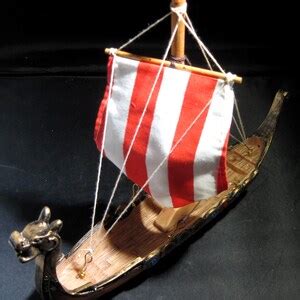 Ship Model of a DRAGON VIKING SHIP W/cloth Sail and Wooden Mast ...