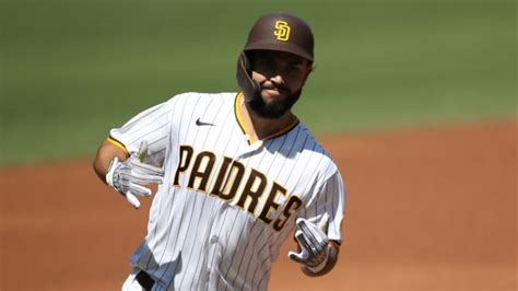 Ranking San Diego Padres uniforms from worst to best