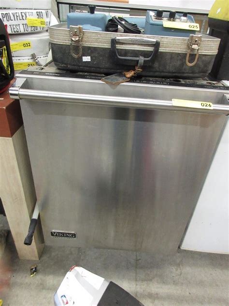 Viking Stainless Steel Under Counter Dishwasher