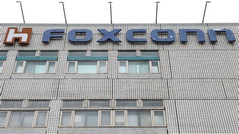 Foxconn to set up Rs 1,600 crore mobile component plant in Tamil Nadu’s ...