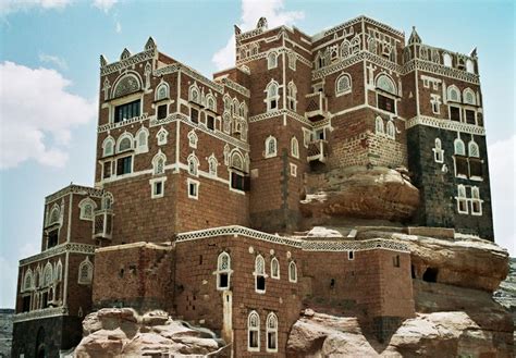 Yemeni architecture. | Architecture, Unusual buildings, Industrial architecture