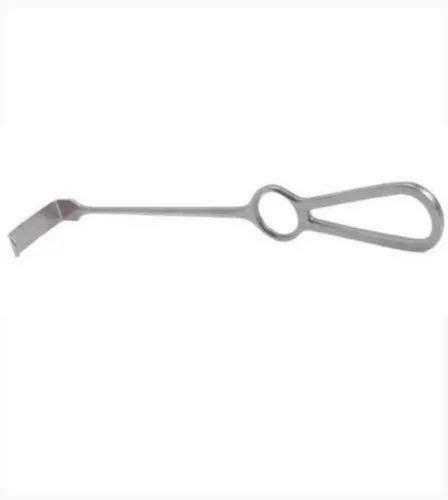 Stainless Steel Orthopedic Right Angle Retractor, Size: 4.5 Inch (length) at best price in Mumbai