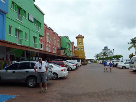 Colon – Panama Canal Transits and Beyond