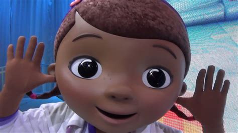 Doc McStuffins Debuts at Disney D23 Expo, Disney Junior First EVER Meet & Greet Appearance - YouTube