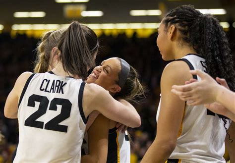 Caitlin Clark and her Iowa teammates give Hoosiers a bad case of senioritis | The Gazette