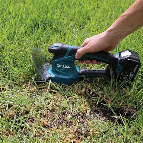 Makita 18V Grass Shear 110mm - DUM111ZX | Tool Kit Depot