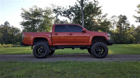 Lifted Chevy Colorado / GMC Canyon On 35s, 10.5" inches of lift, 35x12.50R20 Tires, 20x10 Wheels ...