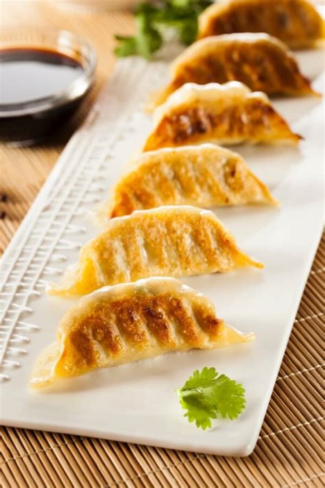 How to Air Fry Dumplings and Potstickers (Quick and Easy Recipe)