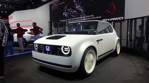 Honda Urban EV concept marks the return of retro design