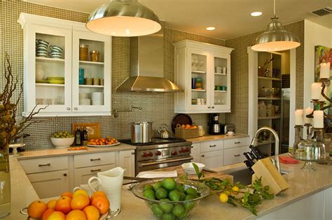 U-Shaped Kitchen With Peninsula: HGTV Pictures & Ideas | HGTV