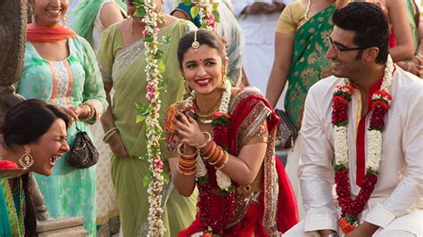 Love Benarasi lehengas? Check out Alia Bhatt’s 2 States wedding look | VOGUE India