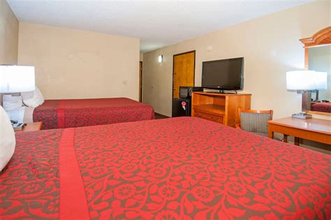 Days Inn by Wyndham Pauls Valley | Pauls Valley, OK Hotels