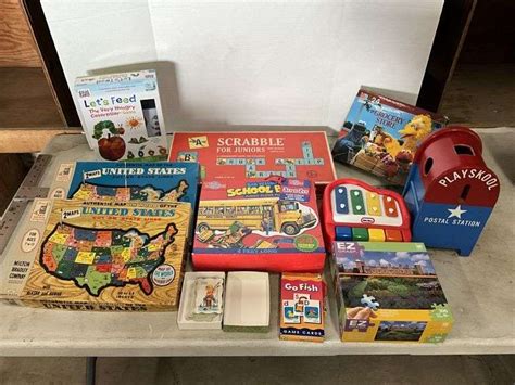 Board games, toys - Legacy Auction Company