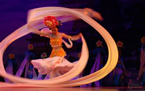 Chinese Folk Dance History and Varieties, Traditional Chinese Dancing