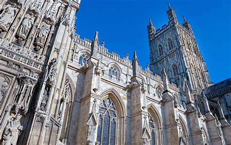 Gloucester Cathedral - Nomads Travel Guide