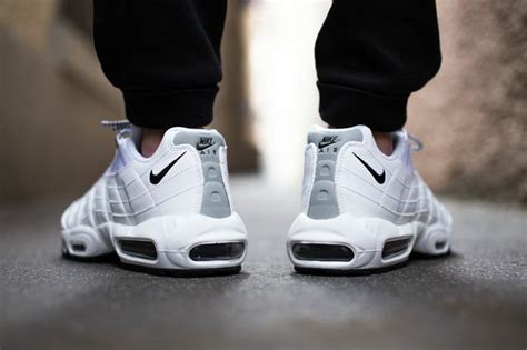 Nike Air Max 95 (Pure White/Black) - Sneaker Freaker