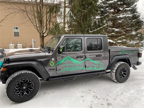 Jeep Gladiator JT Extra Large Mountain Range Vinyl Graphics