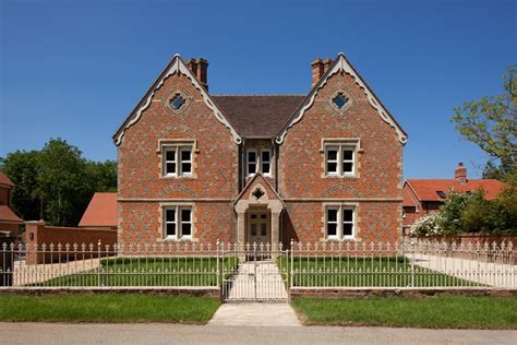 The Gables, contemporary extension | Allister Godfrey Architects