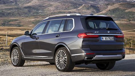 2019 BMW X7 Goes Big, Starts at $74,895 | Automobile Magazine