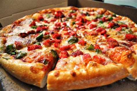 Pizza Hut Holiday Hours Opening/Closing in 2021 | United States Maps