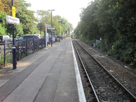 Wargrave railway station, Berkshire © Nigel Thompson :: Geograph ...