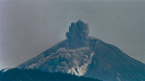 Photos, videos: Mount St. Helens eruption and Spokane ash fallout ...