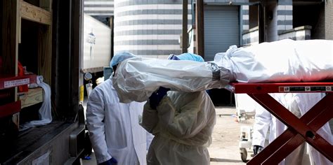 Morgue Workers Struggle to Give Coronavirus Victims Dignified Death