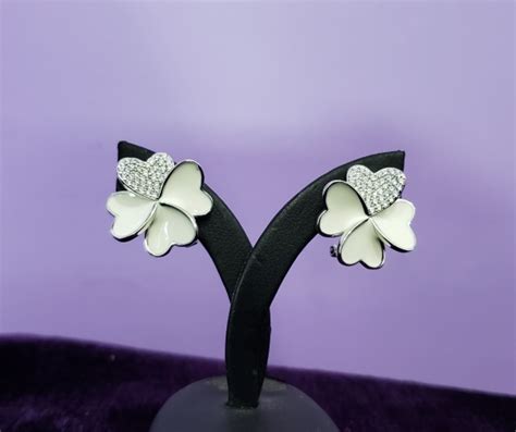 Clover Earrings in Sterling Silver - Silver Lilac Jewellery