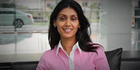 Roshni Nadar Wiki, Biography, Age, Career, Husband, Images - wikimylinks