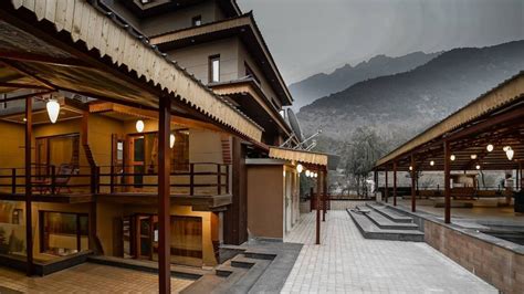 6 dreamy hotels in Pahalgam | Luxury cottage, Hotel, Luxury retreats