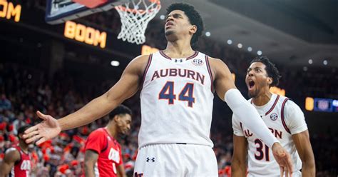 SEC men's basketball standings, Jan. 21: Auburn remains undefeated in ...